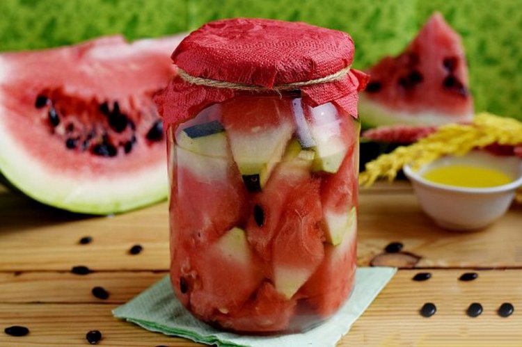 Арбуз с медом на зиму