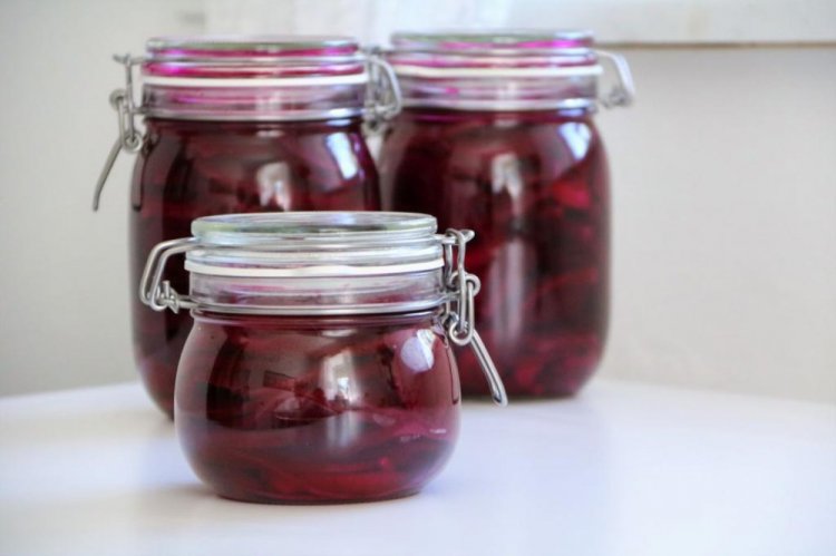 Маринованная репа со свеклой на зиму