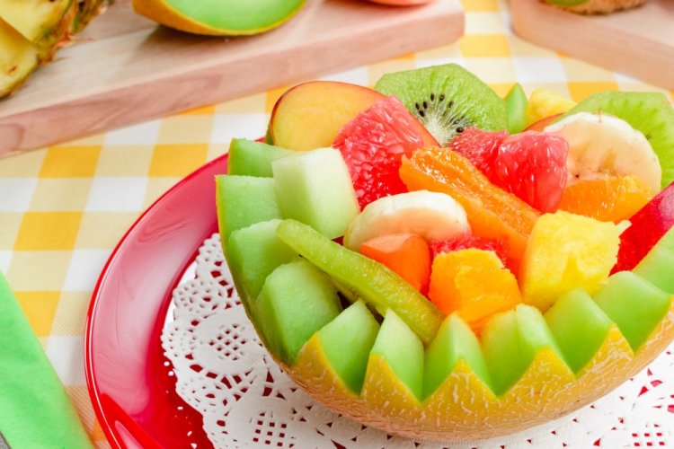 Фруктовый салат с дыней