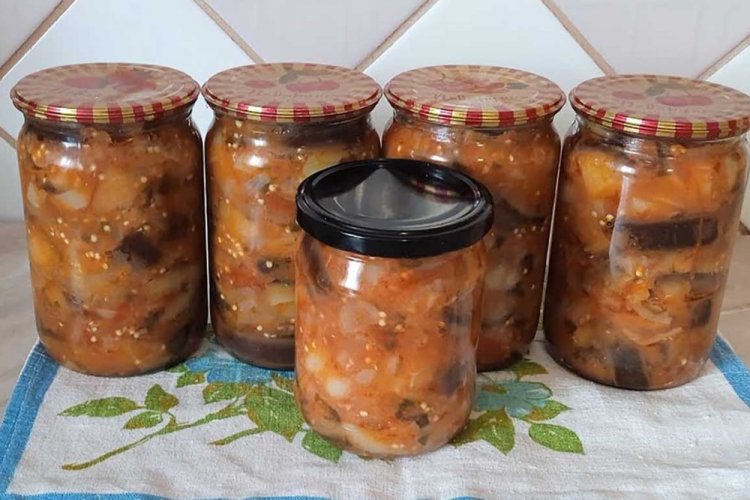 Салат «Десятка» из баклажанов на зиму