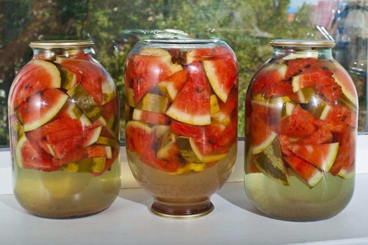 Арбуз в сладком маринаде на зиму