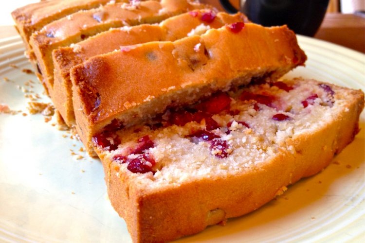 Апельсиновый пирог с клюквой