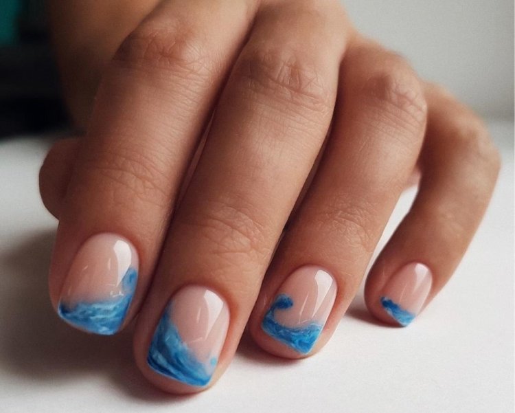 Маникюр «‎Русалка»