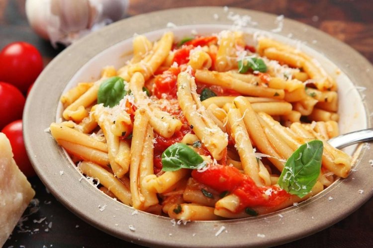 Паста с беконом и болгарским перцем