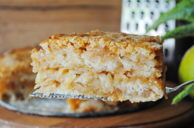 Яблочный насыпной пирог