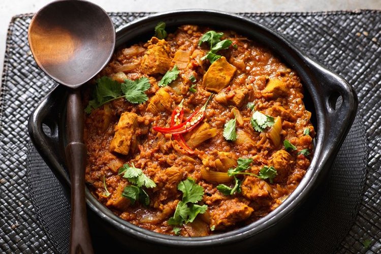 Курица карри с чечевицей