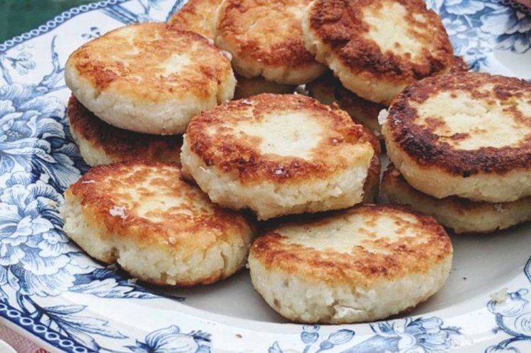 Кокосовые сырники в духовке