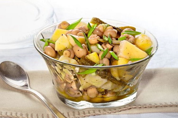 Салат из картошки и шампиньонов
