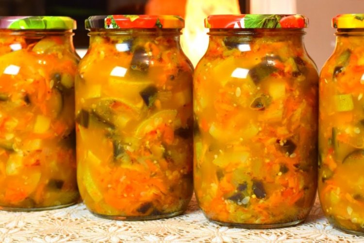 Салат из кабачков и баклажанов на зиму