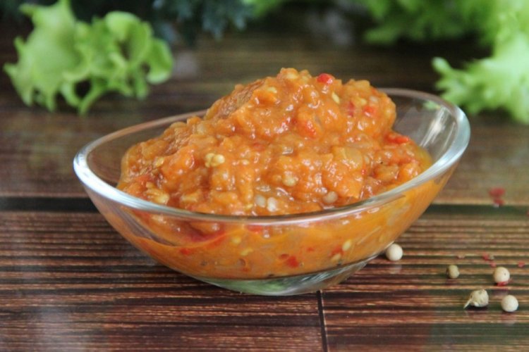 Икра из кабачков и баклажанов