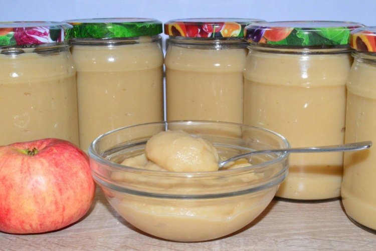 Яблочное пюре со сгущенкой на зиму