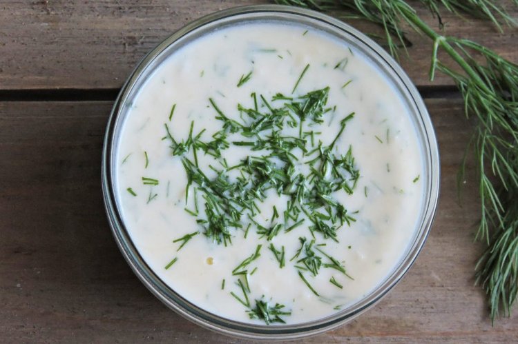 Сметанно-кефирный соус