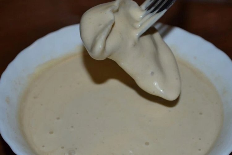 Сметанный соус с уксусом для пельменей