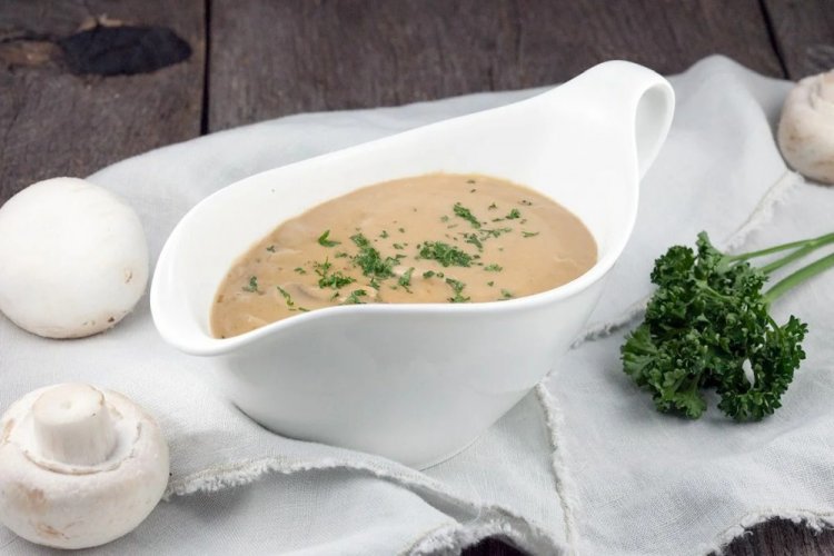Сметанный соус с грибами
