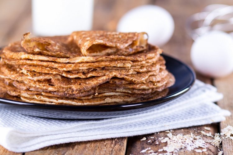 Манно-овсяные блины на кислом молоке