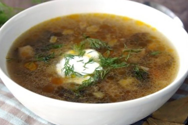 Грибной суп из рыжиков с копченостями