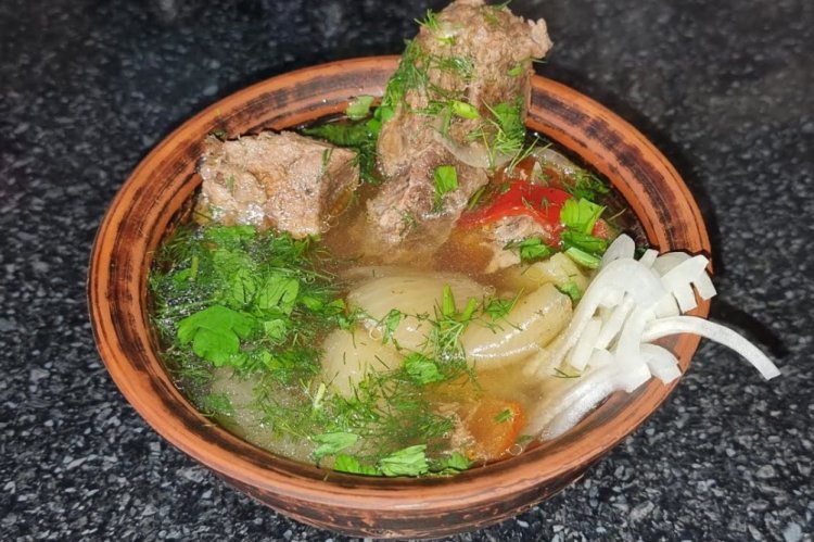 Шурпа из баранины в афганском казане