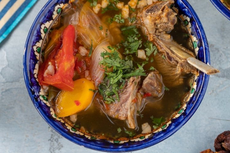 Шурпа с зажаркой в афганском казане