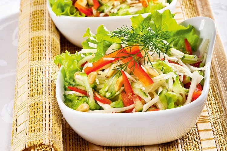 Овощной салат с имбирем