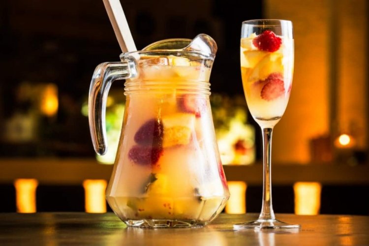 Кокосовая сангрия