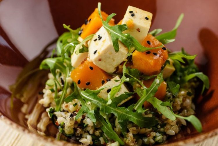 Салат с тыквой и булгуром