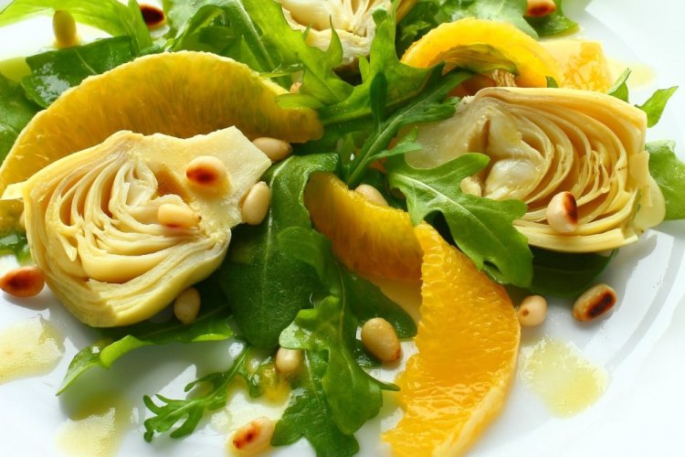 Салат с артишоками и апельсином