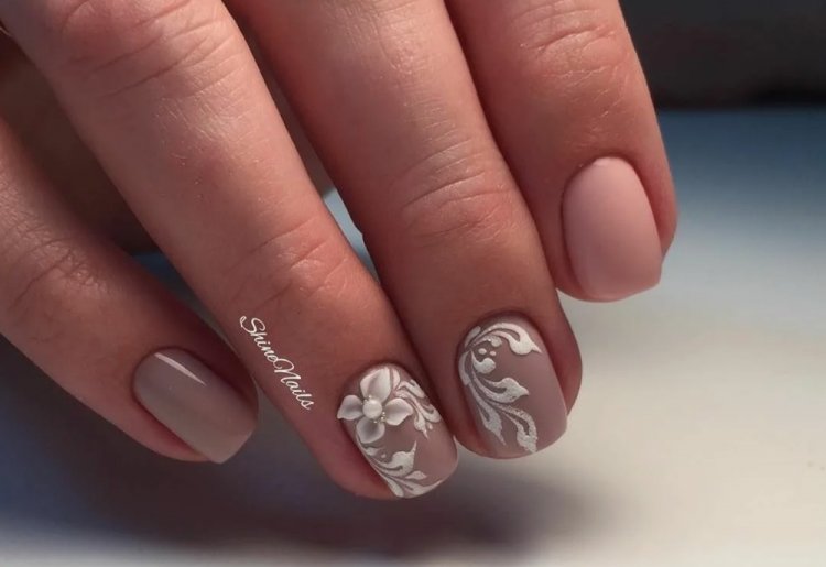 Объемный дизайн ногтей