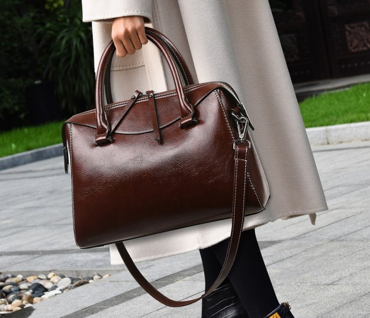 Коричневые сумки