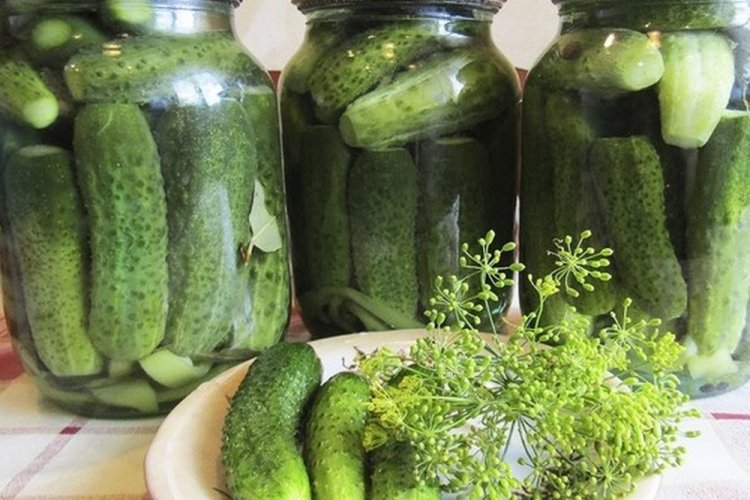 Огурцы с лимонной кислотой без стерилизации