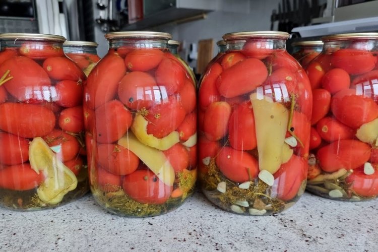 Помидоры с болгарским перцем на зиму без стерилизации