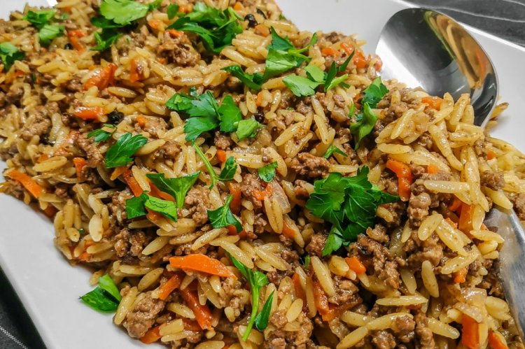 Орзо с фаршем и овощами
