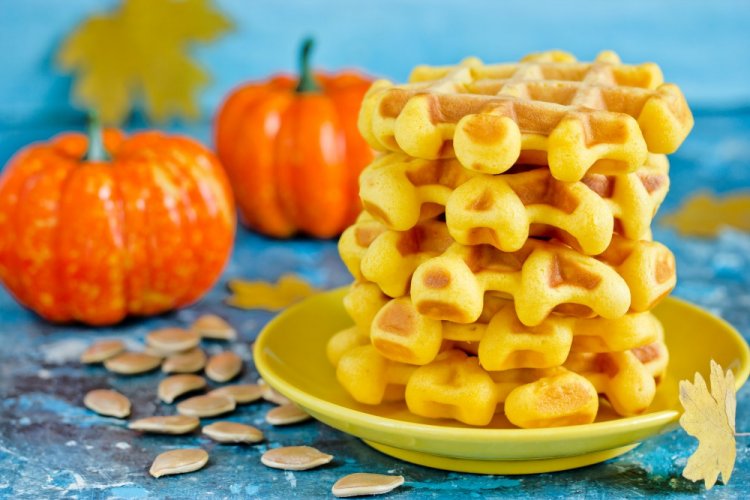 Тыквенные вафли с творожным сыром