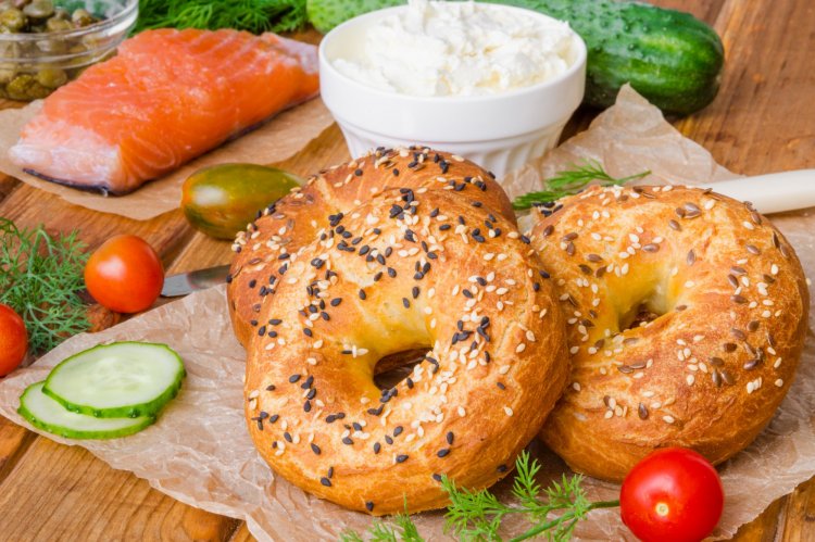 Творожные бейглы: 10 простых и невероятно вкусных рецептов