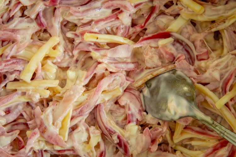 Баварский салат с ветчиной и сыром