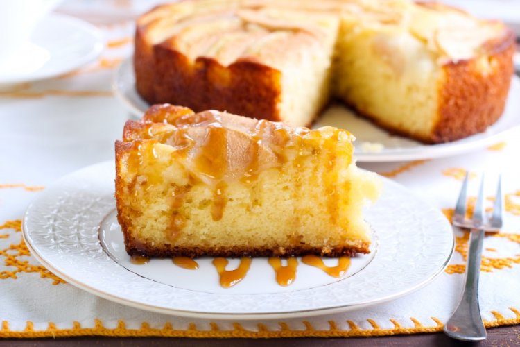 Пирог с грушей на скорую руку