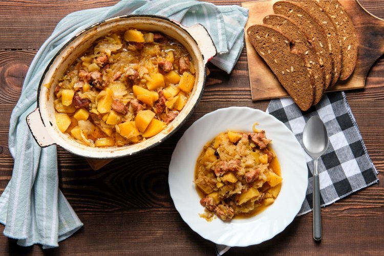 Свиное сердце с картошкой и капустой