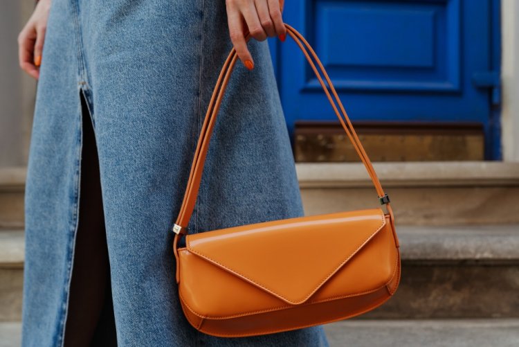 Сумка-багет