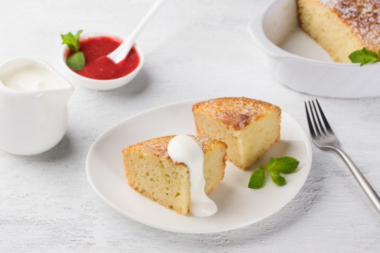 Манник на кефире на скорую руку