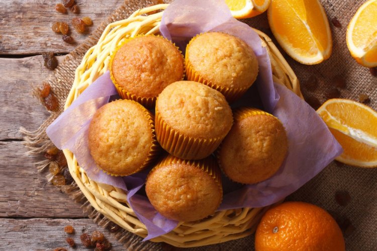 Апельсиновые кексы на кефире на скорую руку