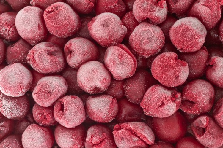 Замороженная вишня в вакууме на зиму