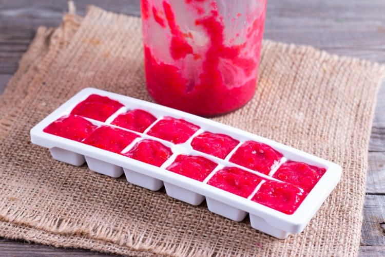 Замороженная малина с медом на зиму