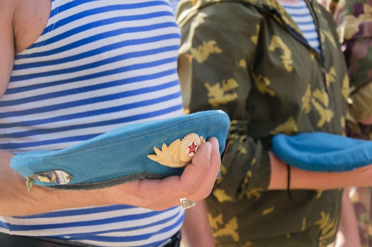 Открытки и картинки на День ВДВ