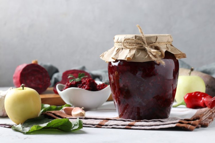 Свекла с яблоками для борща на зиму