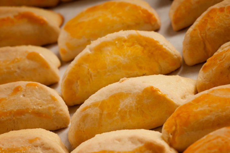 Сочники с яблоками на творожном тесте