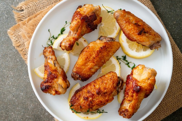 Крылышки с хрустящей корочкой в сахарной глазури