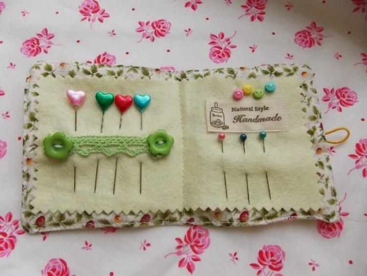Книжка – игольница своими руками