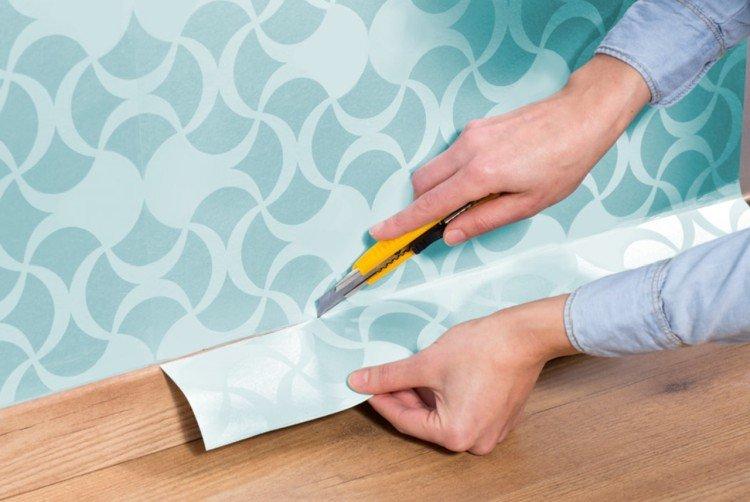 Как обрезать края - Как клеить обои