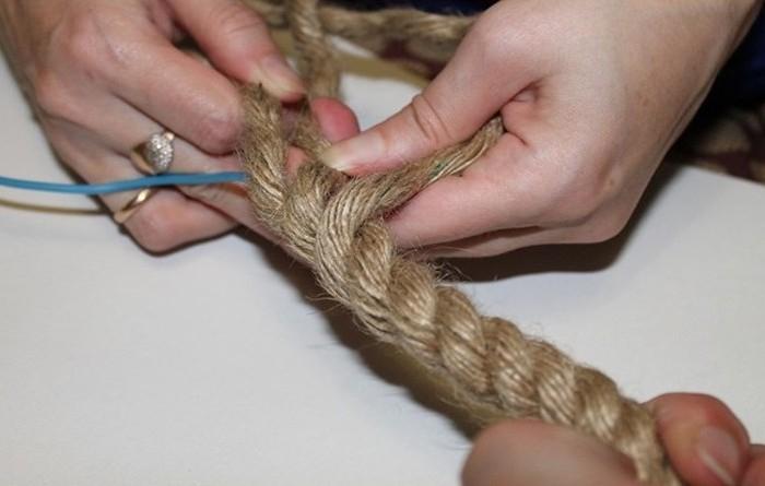 Прячем провода с помощью нитей и веревок - как спрятать провода от телевизора