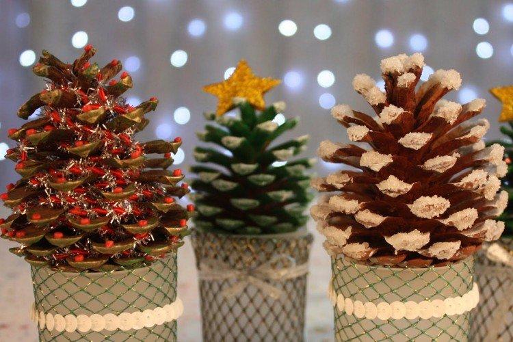 Разноцветные шишки - Как украсить детскую комнату на Новый год 2021