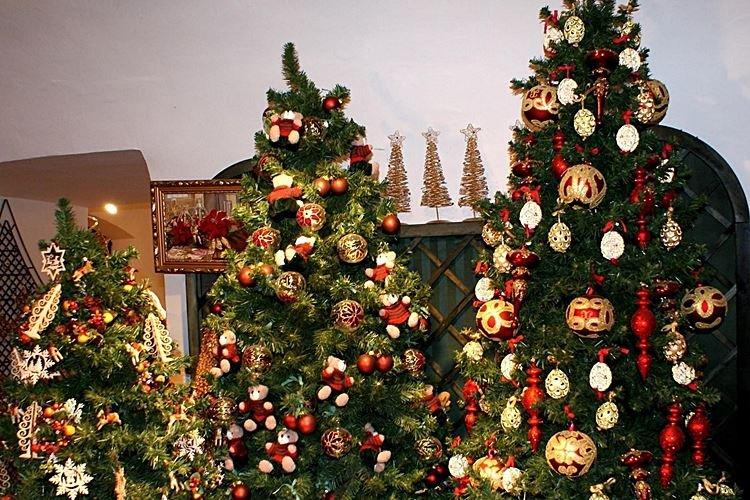 Как украсить елку на Новый год 2021 - фото и идеи